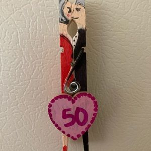 50th ANNIVERSARY CLOTHESPIN COUPLE FRIDGE MAGNET
